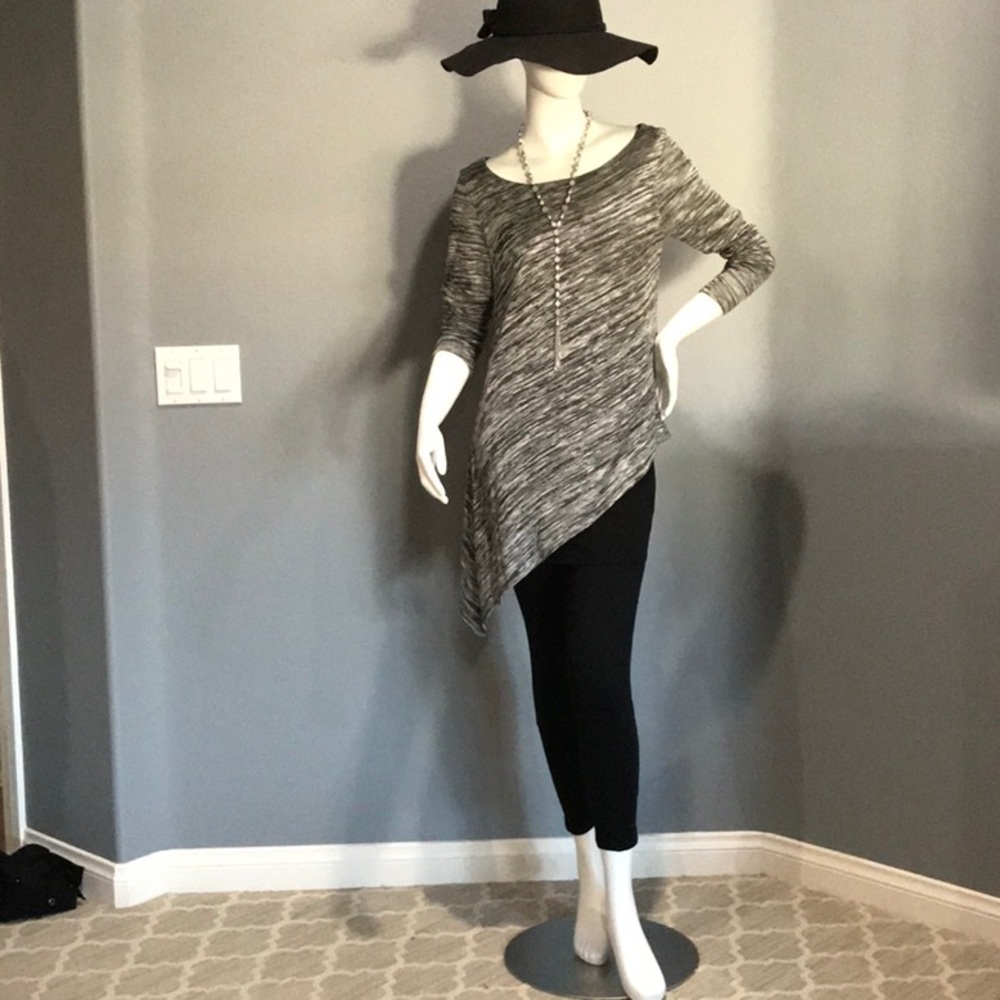 Black and gray Tunic!